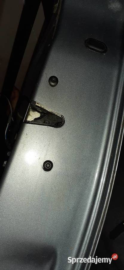 BMW e87 drzwi kompletne prawe tylne quarzblau Wawrów