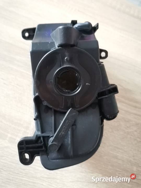 AUDI A4 B8 LIFT 1216 PRAWY HALOGEN PRZÓD Lampy przeciwmgielne Międzychód