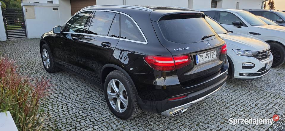 Mercedes GLC 250 4MATIC Salon Polska opolskie