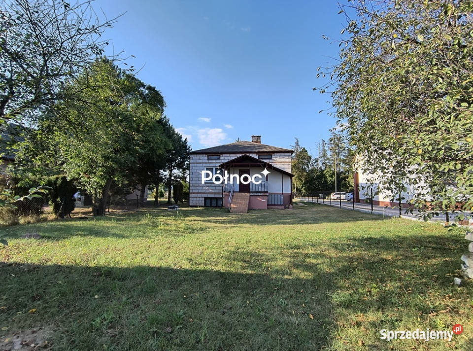 Dom z dużą działką Tomaszowska Łaszczów 100m2