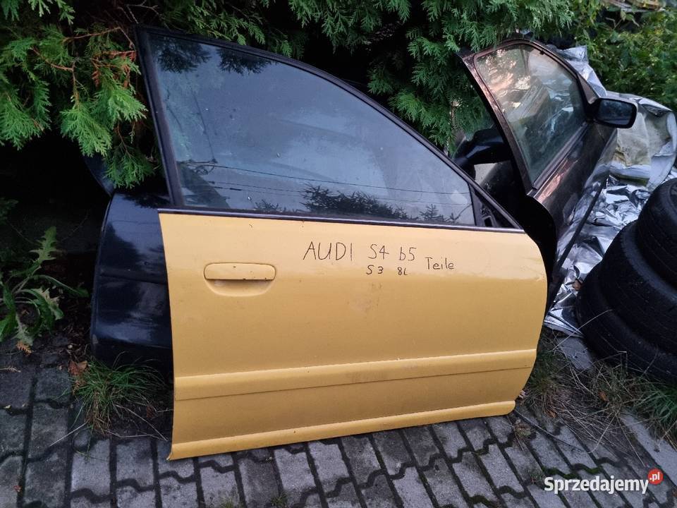 Audi A4 S4 RS4 B5 8D 8D9 Drzwi Przednie Prawe
