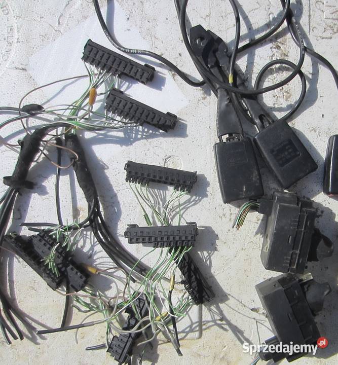 piny wtyk wtyczka gniazdo zlacze kostka MB