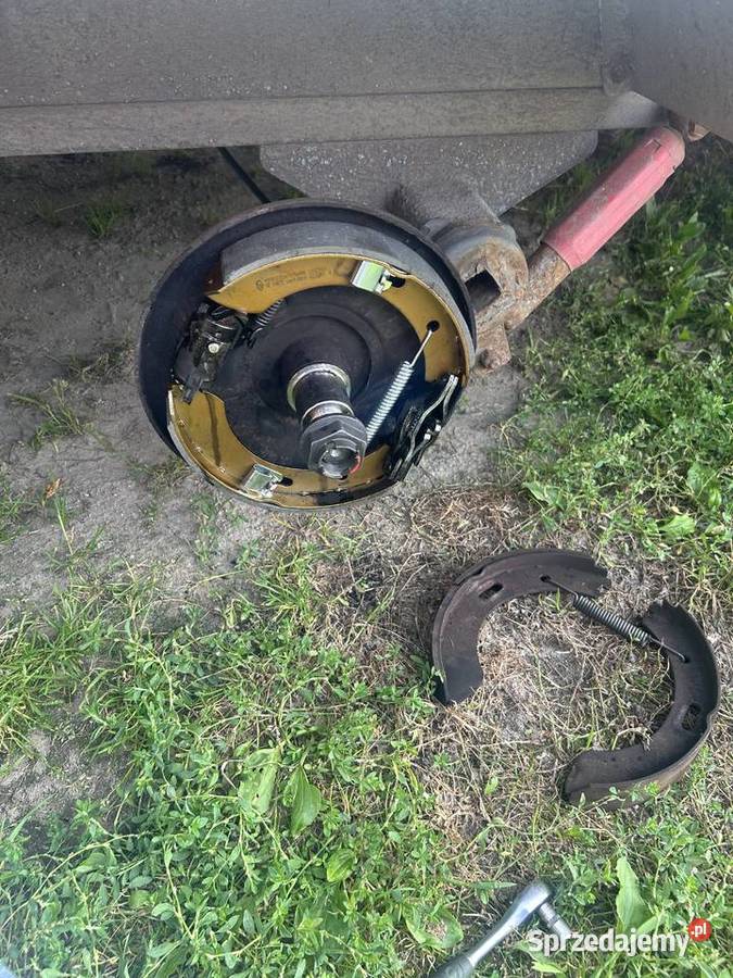 Przyczepa laweta 3500 dmc towarowe Zator
