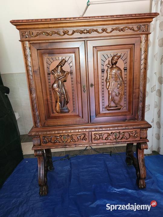 Sprzedam komplet mebli dębowych Meble do salonu Józefów