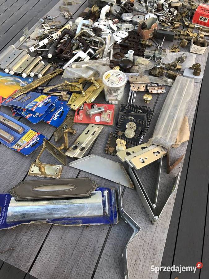 Okucie meblowe zamek zasuwa zestaw starym