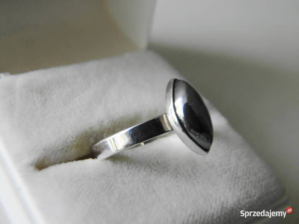 Pierścionek srebro i hematyt mazowieckie Warszawa sprzedam