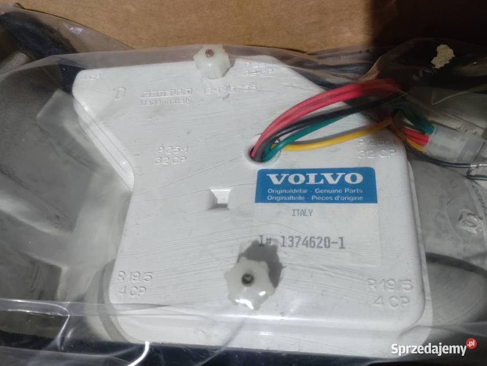 Lampa prawy tył do Volvo 780 Pomiechówek