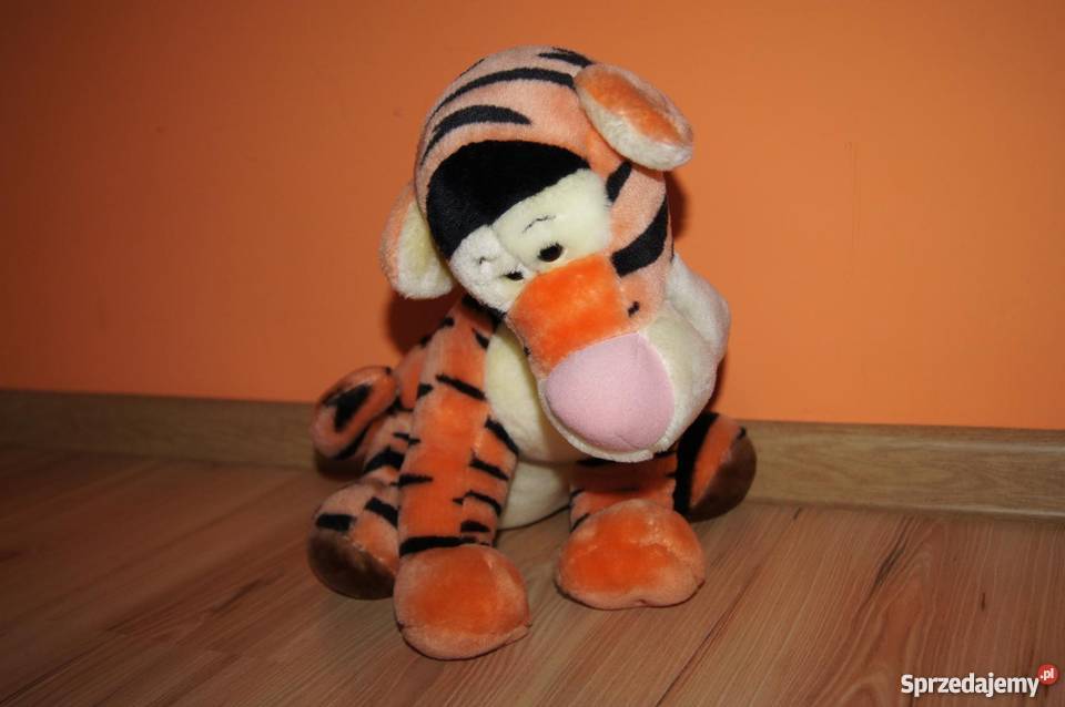 maskotki z serii Kubuś Puchatek Ełk