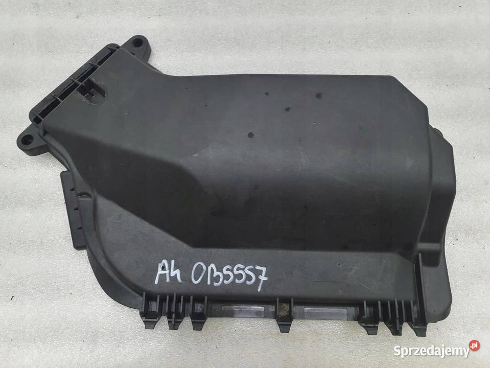OSŁONA POKRYWA SKRZYNKI BEZPIECZNIKÓW AUDI A4 B8