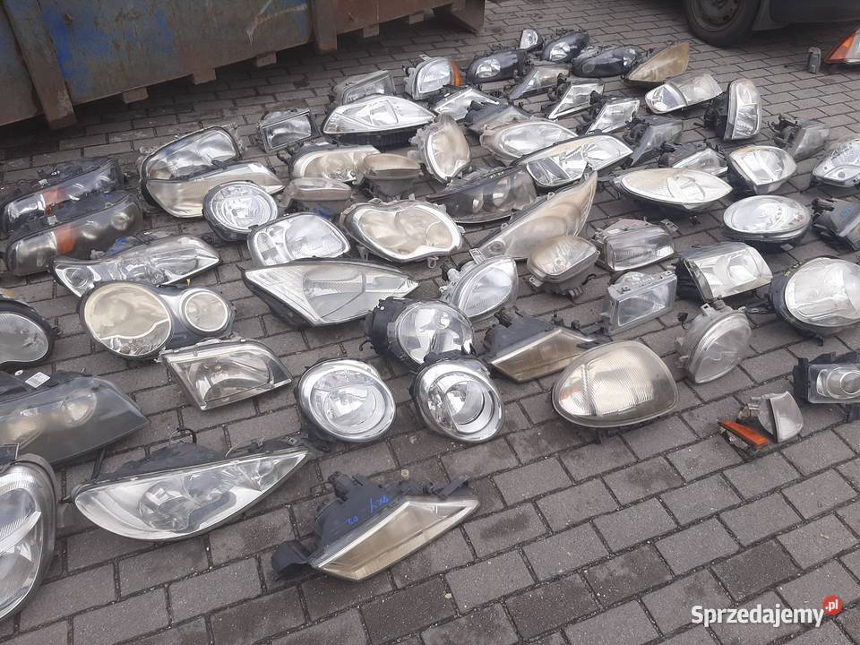 Lampy samochodowe przednie uszkodzone śląskie Sosnowiec sprzedam