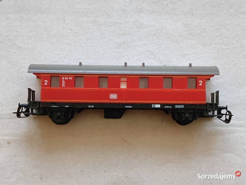 Wagon pasażerski czerwony 2 klasy DB 2osiowy TT Kraków sprzedam