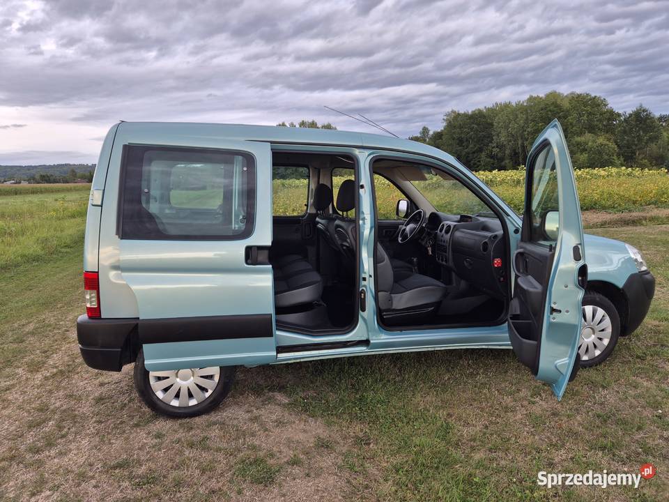 Citroen Berlingo 2009 Lift 14 Benzyna Rok produkcji 2009 Haczów