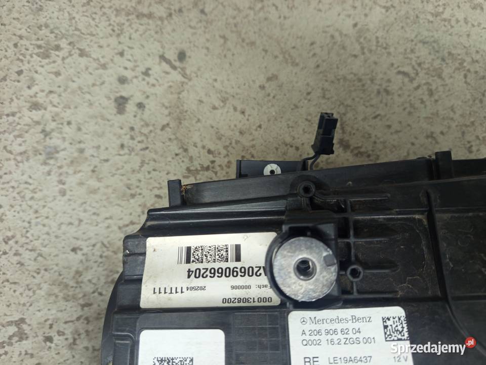 Reflektor prawy Merc c klasa LED 21 roku org podkarpackie Rzeszów