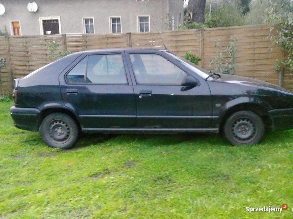Renault 19 CHAMADE światła przeciwmgłowe