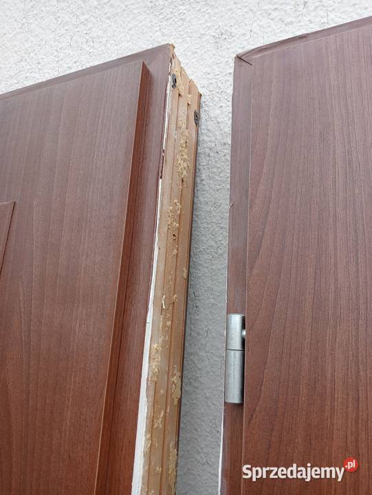 Transport Drzwi wewnętrzne 90 L Chronos orzech 235cm Jaworzno sprzedam