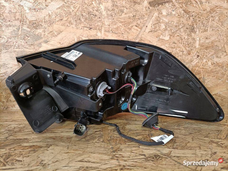 FORD KUGA MK3 20 LAMPA ZEWNĘTRZNA PRAWY TYŁ Pleszew