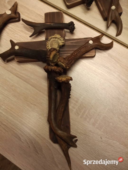 Krzyż z poroża Antyki, Sztuka, Kolekcje podkarpackie