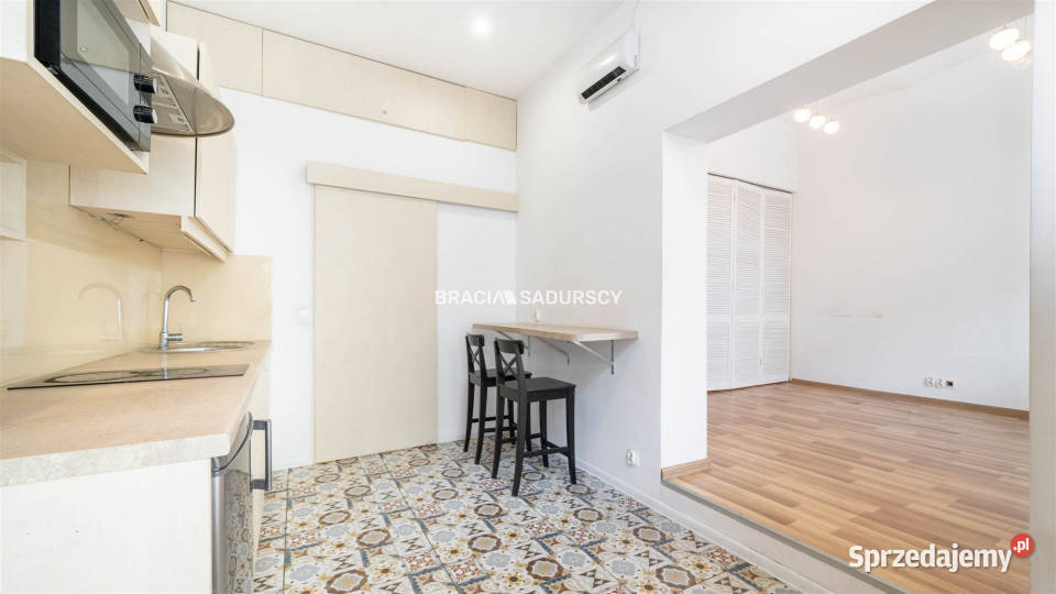 Lokal Kraków 32m2 handlowo-usługowy