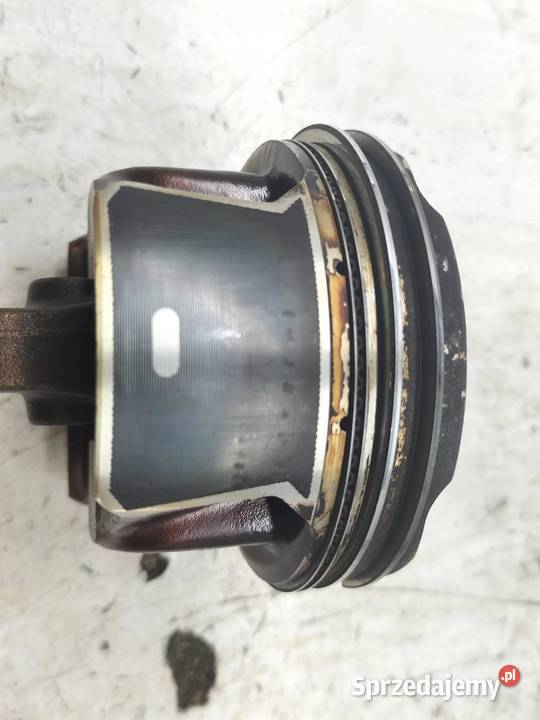 TŁOK KORBOWÓD 72L74 12 TCE Renault Kadjar I 2015