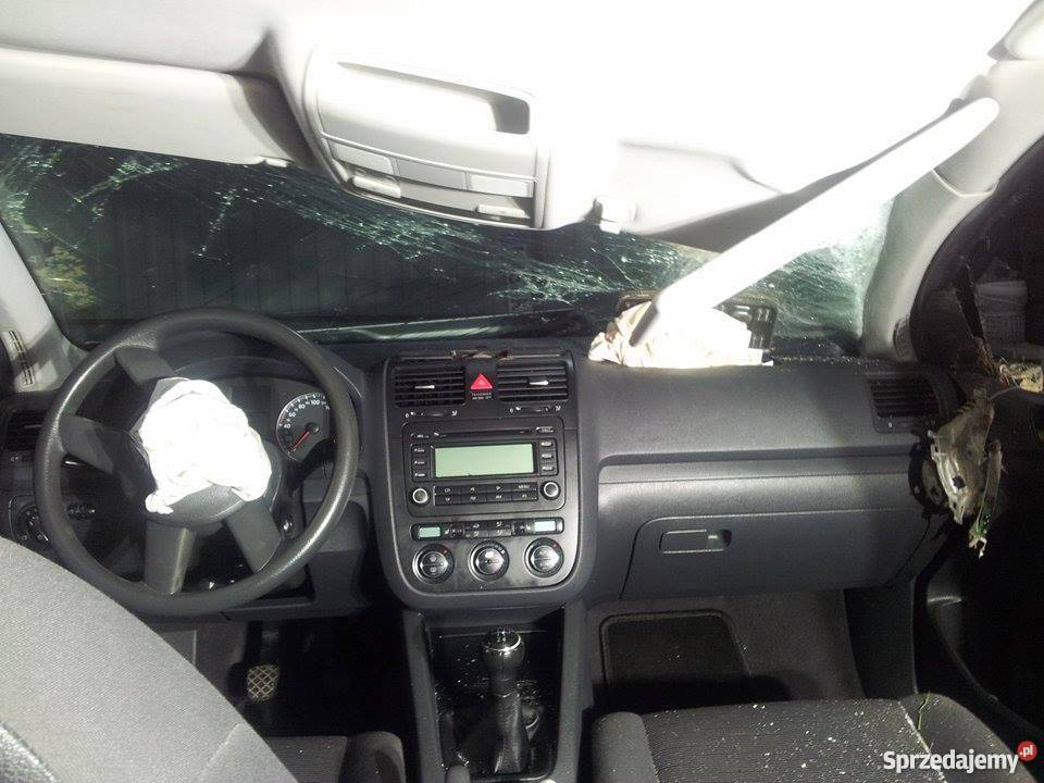 VW GOLF V USZKODZONY 2004r 19 TDI elektryczne szyby Jasło