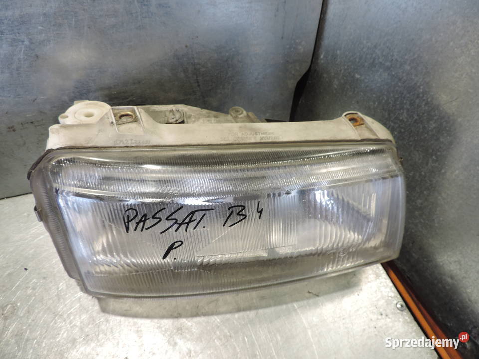 VW PASSAT B4 LAMPA PRAWA PRZEDNIA Nowy Sącz