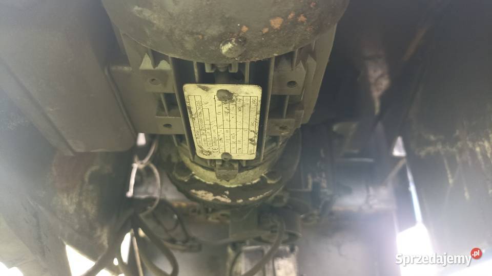 Pozostałości piecu KTM 35 Tilgner z podajnikiem Bratoszewice