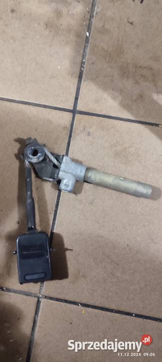 NAPINACZ PASA LEWY PRZÓD MASTER II MOVANO