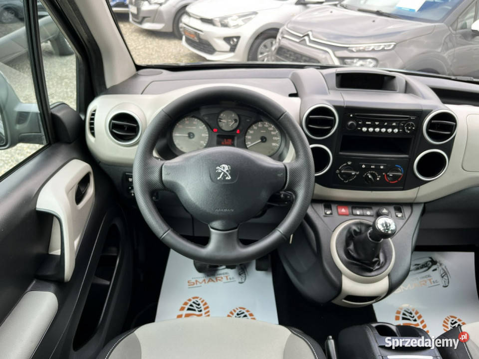 Peugeot Partner Ledy Bezwypadek Oszczędny II Rok produkcji 2013 śląskie Rydułtowy