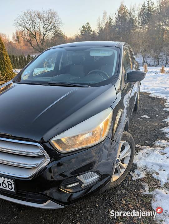 Ford Escape z 2017 automatyczna Mszana