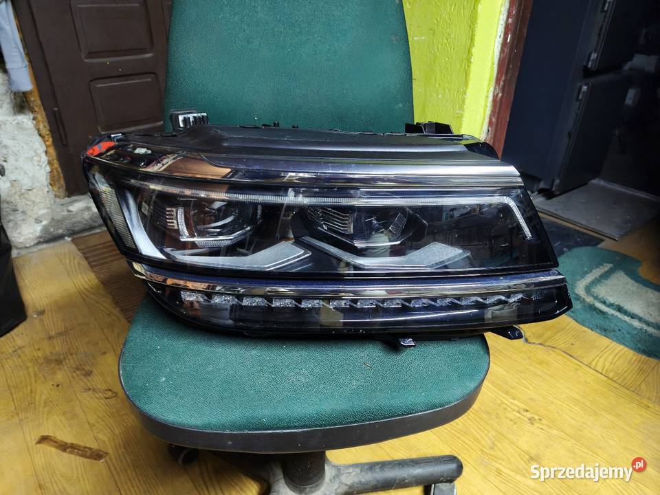 Sprzedam dwie lampy Volkswagen Tiguan R line podkarpackie Krosno sprzedam