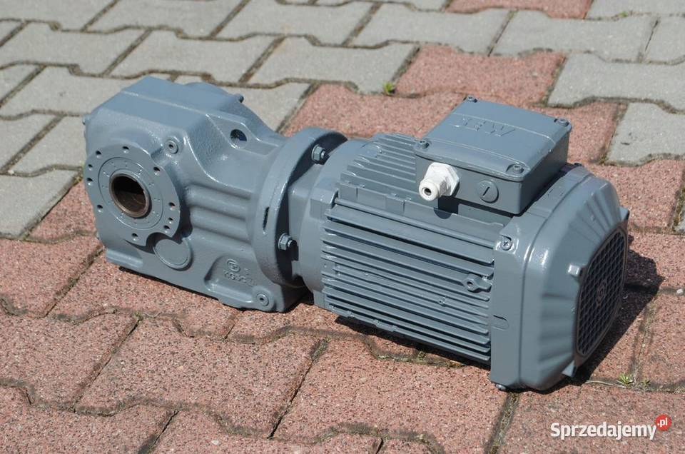 Motoreduktor kątowy 15kw 50obrmin firmy SEW Kargowa