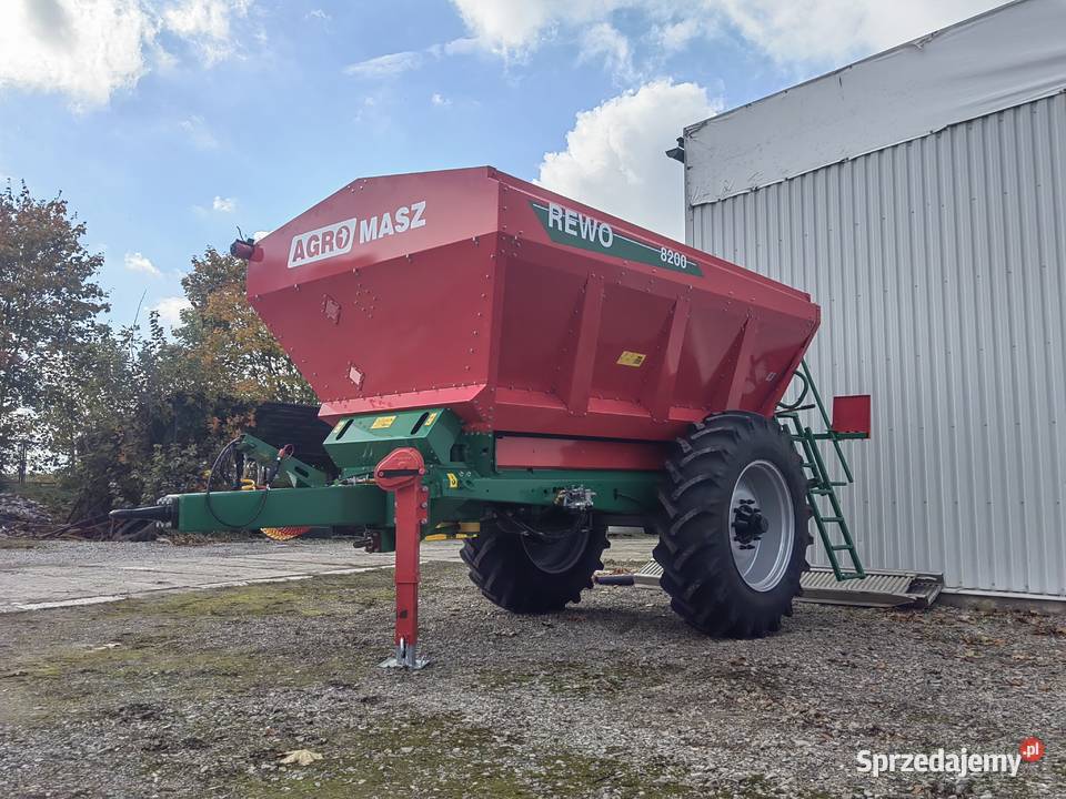Rozsiewacz wapna AGROMASZ REVO 8200 nieuszkodzony