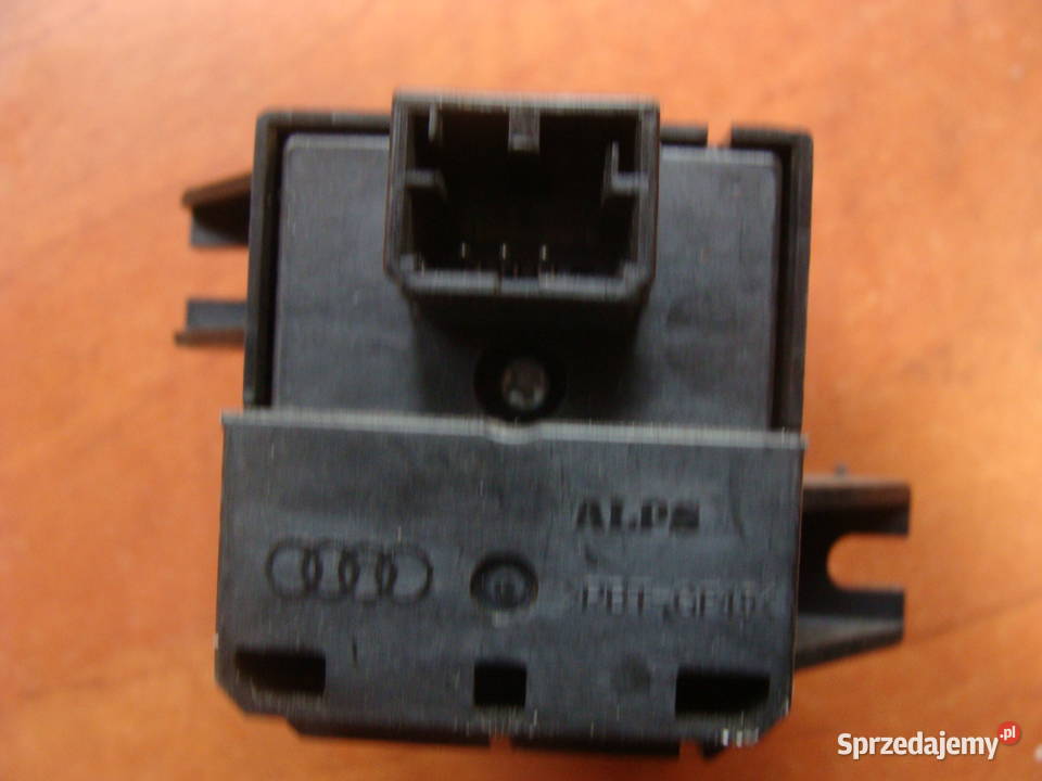 AUDI Q2 GAŁKA POKRĘTŁO GŁOŚNOŚCI MMI 81B919616A Goleniów sprzedam
