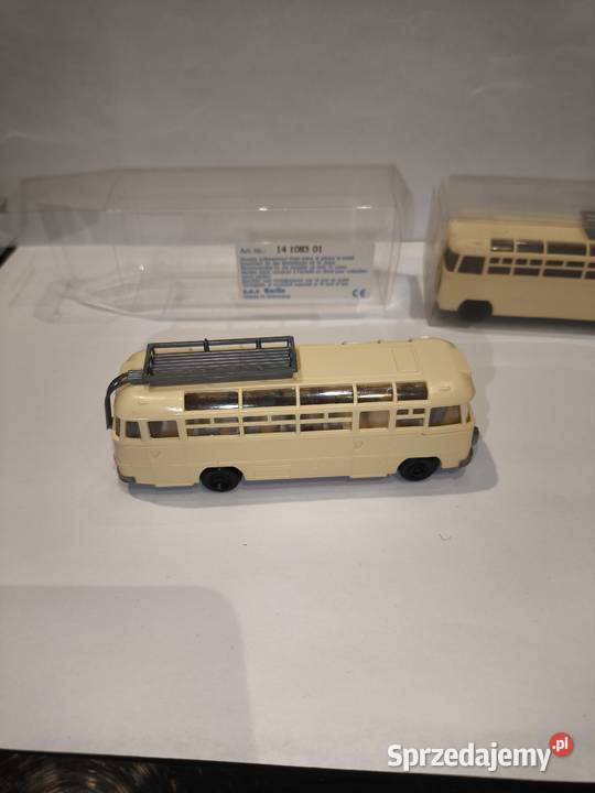 Autobusy SES skala 187 H0 Wrocław