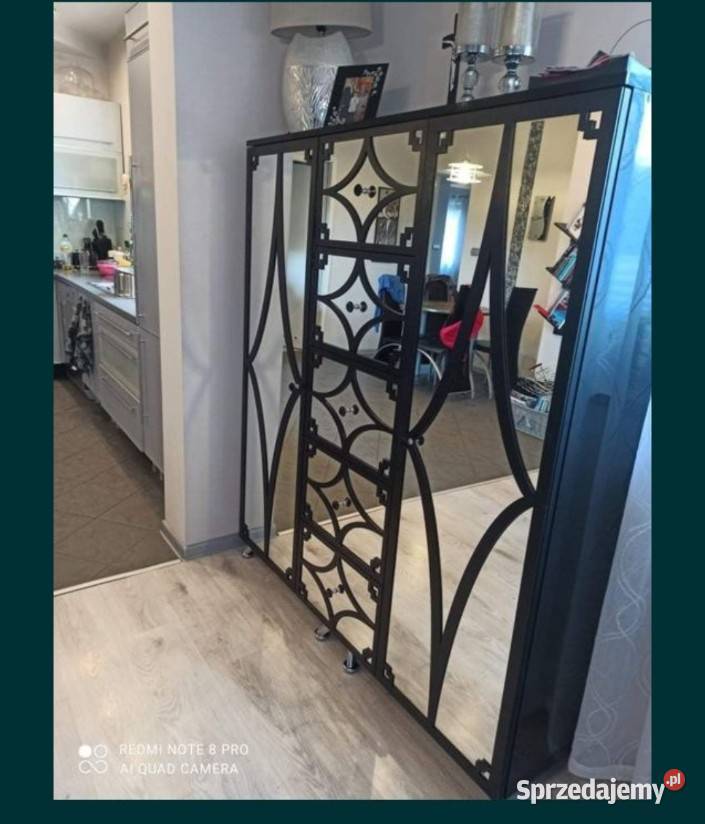 Czarnabiała szafawysoki połysk Nowy Sącz sprzedam