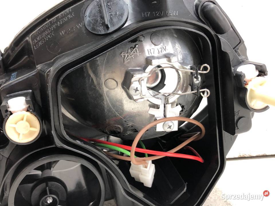 VW POLO IV 9N 102001042005 LIFT Reflektor lampa Skarżysko-Kamienna