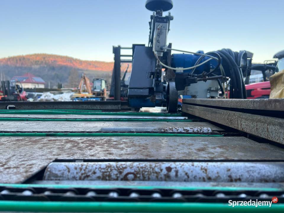 Podajnik do strugarki czterostronnej Sacot