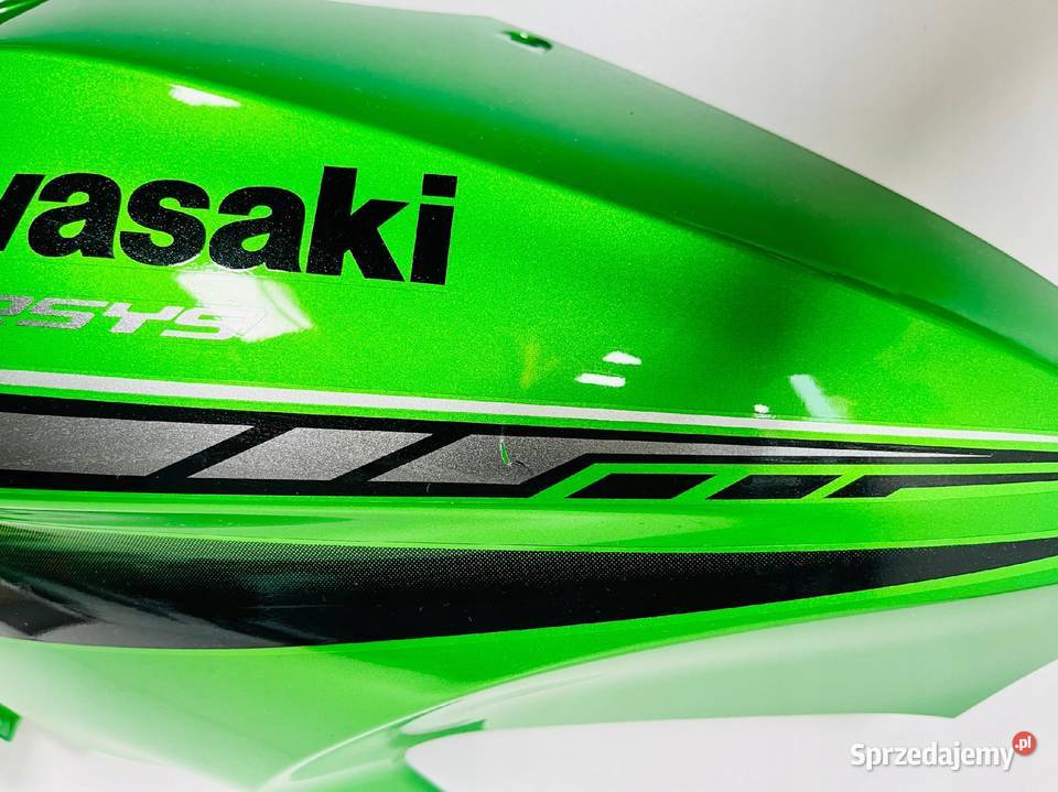 KAWASAKI Versys 650 KLE650 1521 Osłona Nakładka Łobżenica sprzedam