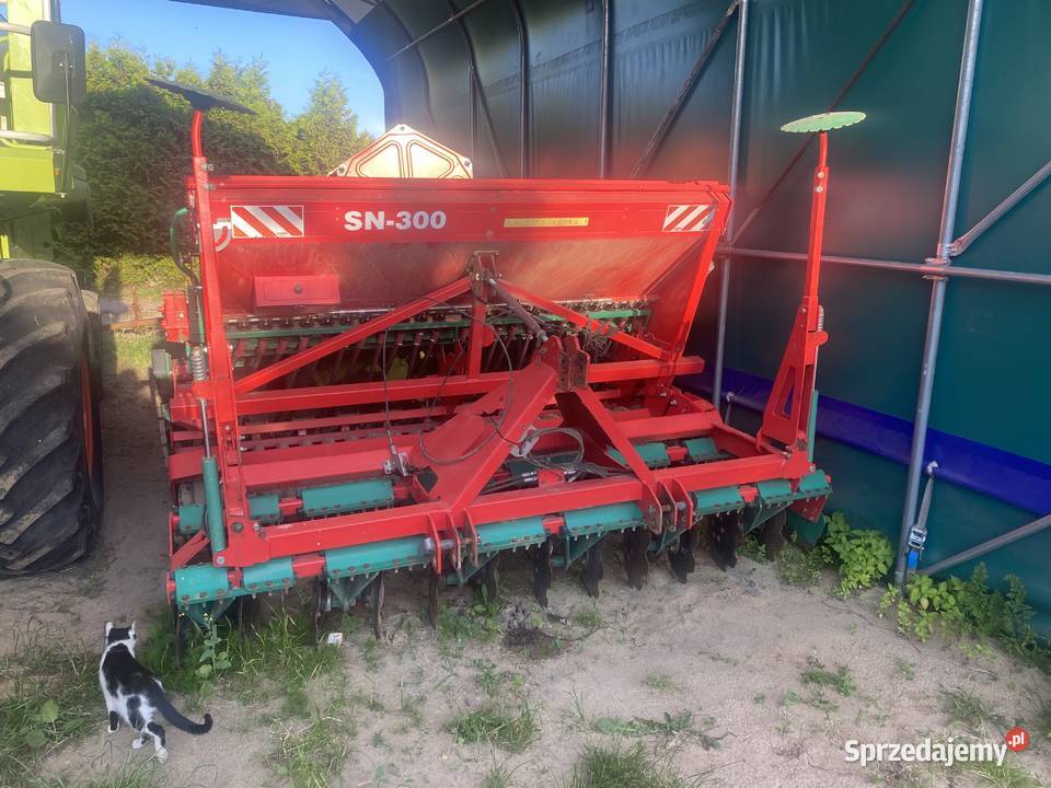 Agregat uprawowo siewny nabudowany AgroMasz Agromasz Nidzica