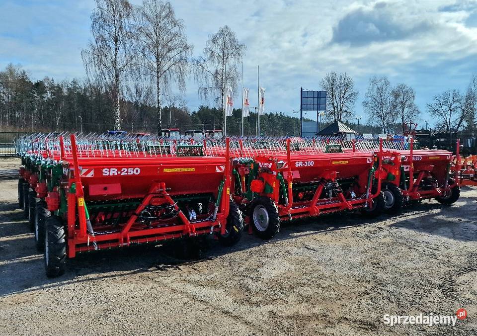 Siewnik zbożowy stopkowy 25m SR250 AGROMASZ Kielce sprzedam