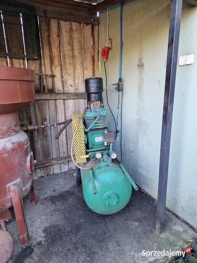 Sprężarka dwucylindrowa Karmanowice sprzedam