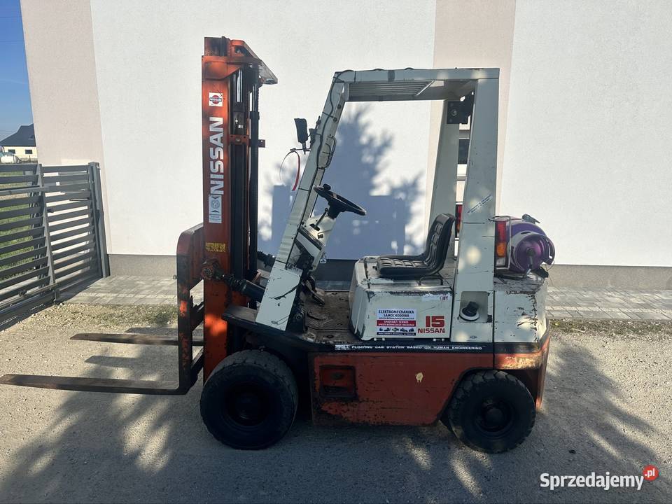 Wozek widlowy Nissan 15t 33m lpg automat gaz Rząśnia