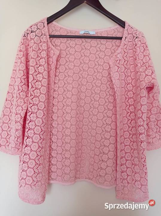 Ażurowy sweter narzutka różowy