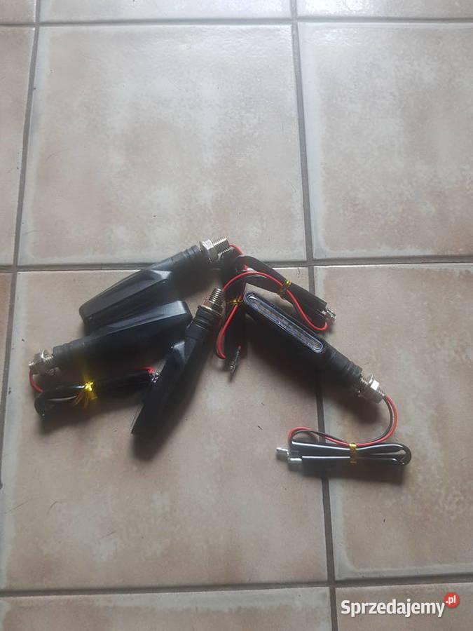 kierunkowskaz kierunki uniwersalne do motocykli Motoryzacja Jędrzejów