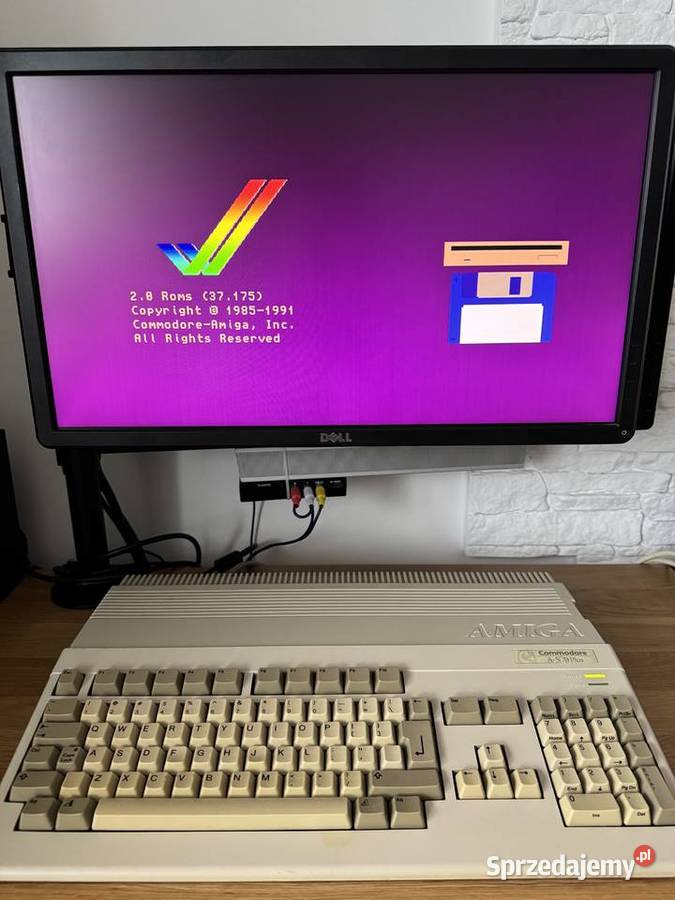Amiga 500 sprawna działa bez problemu Warszawa