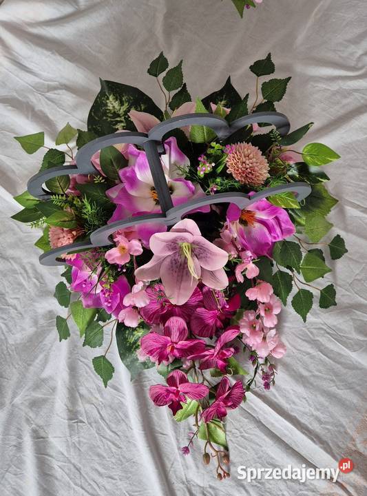 Dekoracja nagrobna stroik kompozycja na cmentarz Pleszew