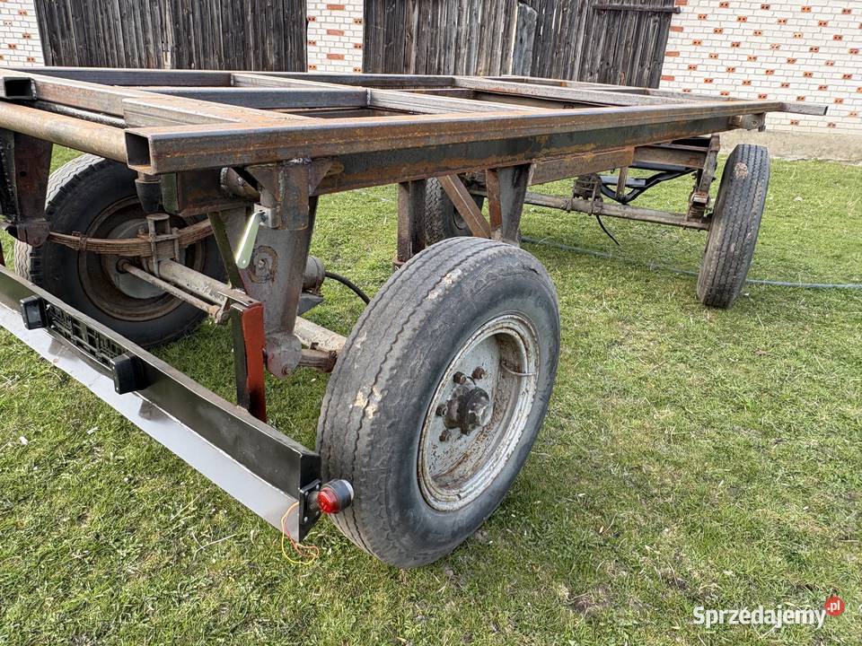 Przyczepa d4647 wywrot