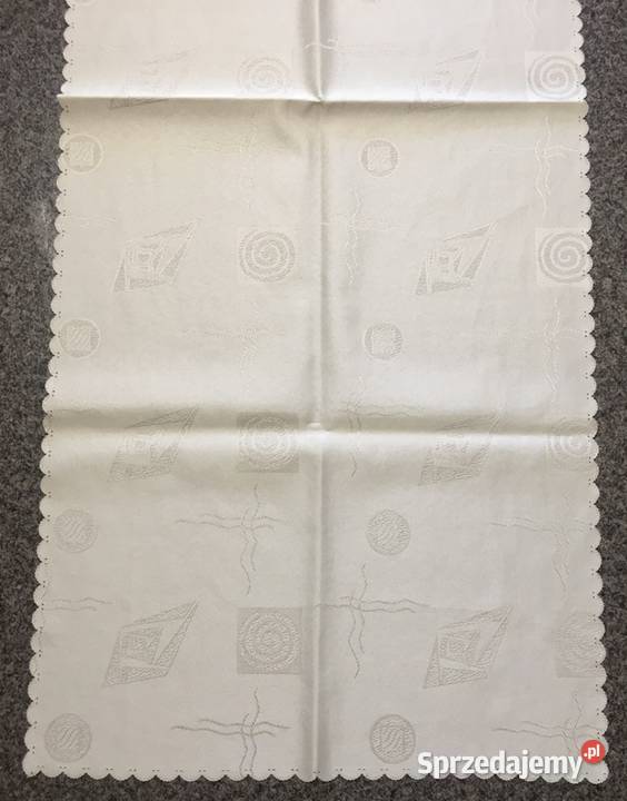 Ładny bieżnik serweta średnica 118 x 48 Okazja Ustroń sprzedam