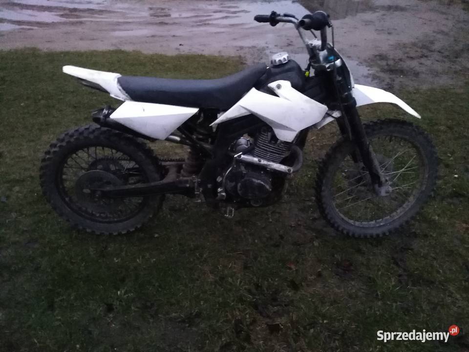 Cross 250 zogschen Sierakowice