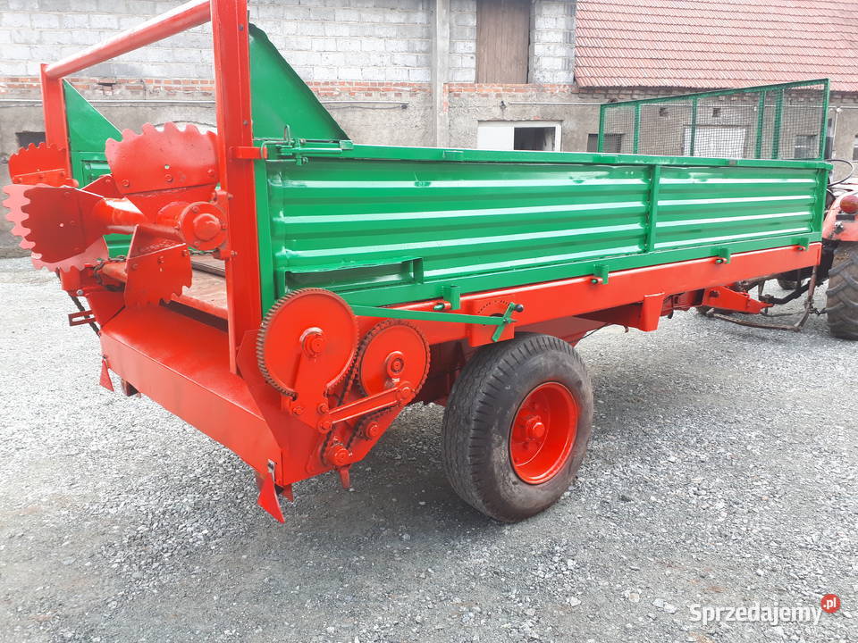 Rozrzutnik agromet 35t jednoosiowy